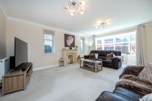 Sitting room- click for photo gallery